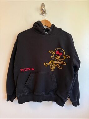 Preowned men’s size small Ice Cream Black pullover hoodie.